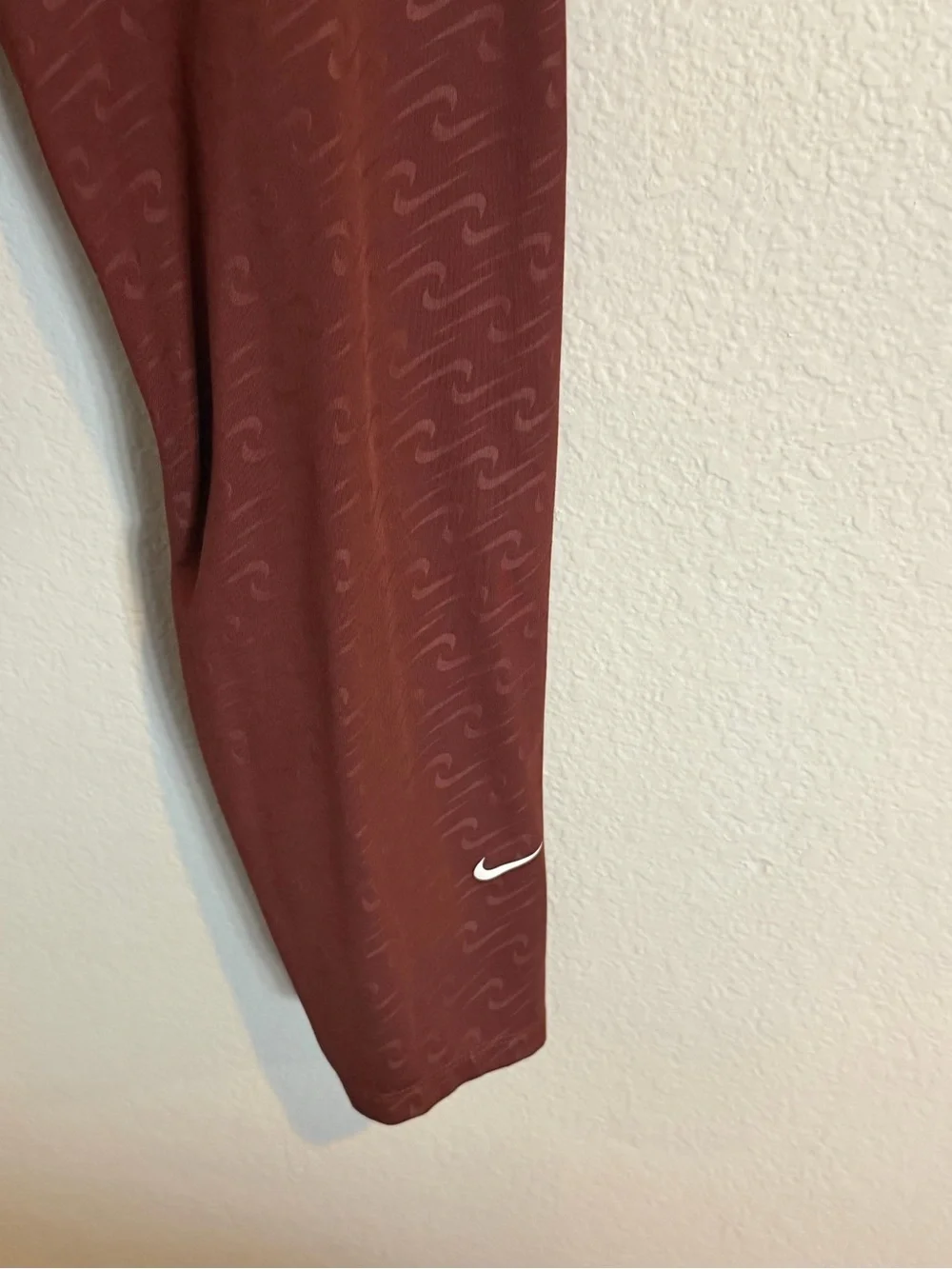 Nike Women's One Faux-Leather Mid-Rise 7/8 Leggings 1X